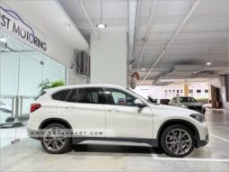 
										BMW X1 xDrive20i xLine full									