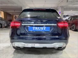 
										Mercedes-Benz GLA-Class GLA200 Urban Edition full									