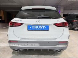 
										Mercedes-Benz GLA-Class GLA35 AMG 4MATIC 2022 full									